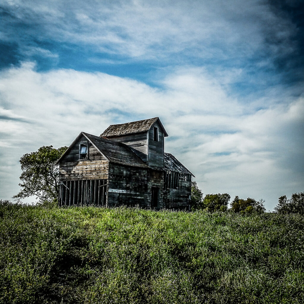 Abandoned Dennis Krull preview maxWidth 1200 maxHeight 1600 ppi 72 quality 100