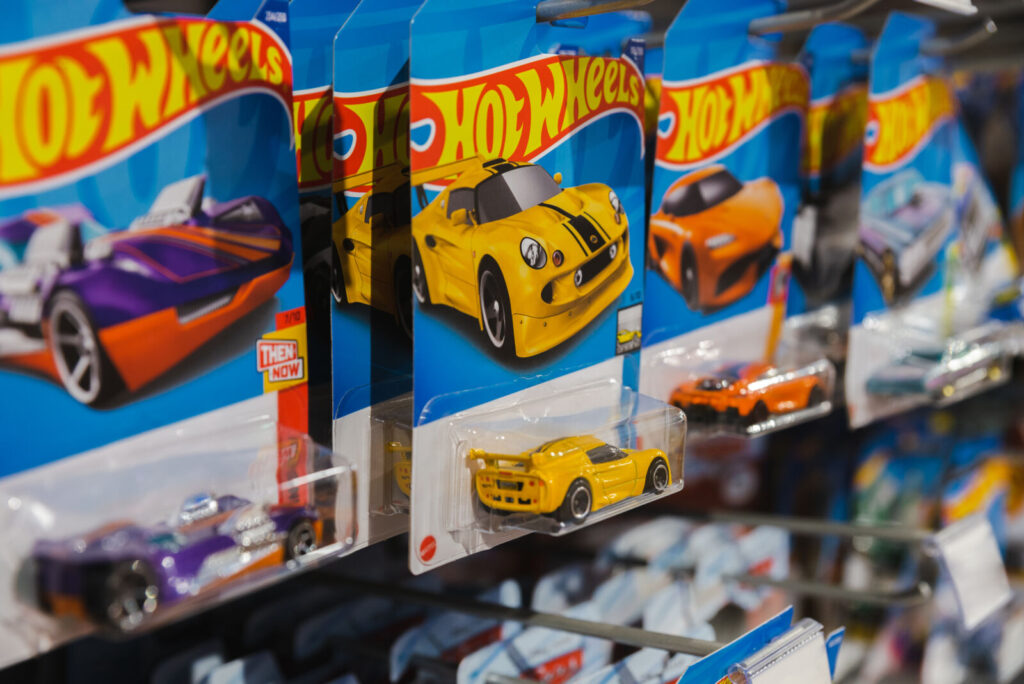 GNodland SCHEELS Toy Guide final 6902 1 maxWidth 1600 maxHeight 1200 ppi 72 quality 80