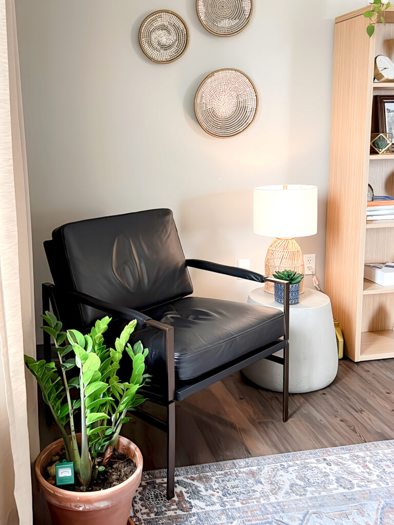 corner livingroom seat